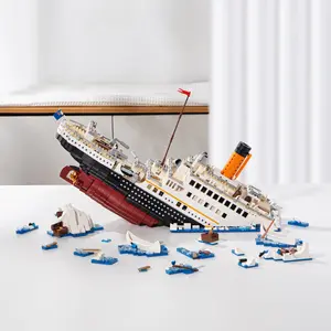 Titanic Model Ship Building Kit for Adults & Kids, High Difficulty Large Scale Puzzle Toy Boat Gift, Collectible Educational Birthday Christmas Present