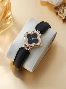 A Lucky Four-Leaf Clover Watch Niche Luxury High-End Temperament Ladies Retro Quartz Watch, Elegant Fashion Watch, Genuine Leather Strap, Suitable For Daily Wear, Female Gift