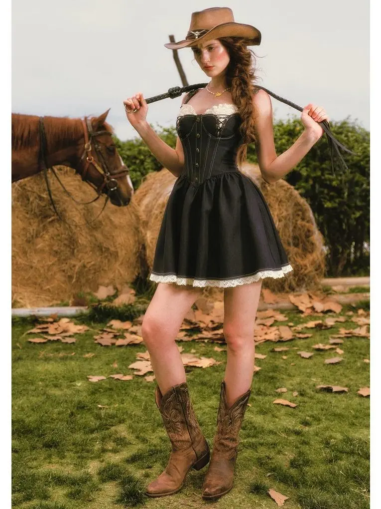 Berry Buccaneer Dress(Short)