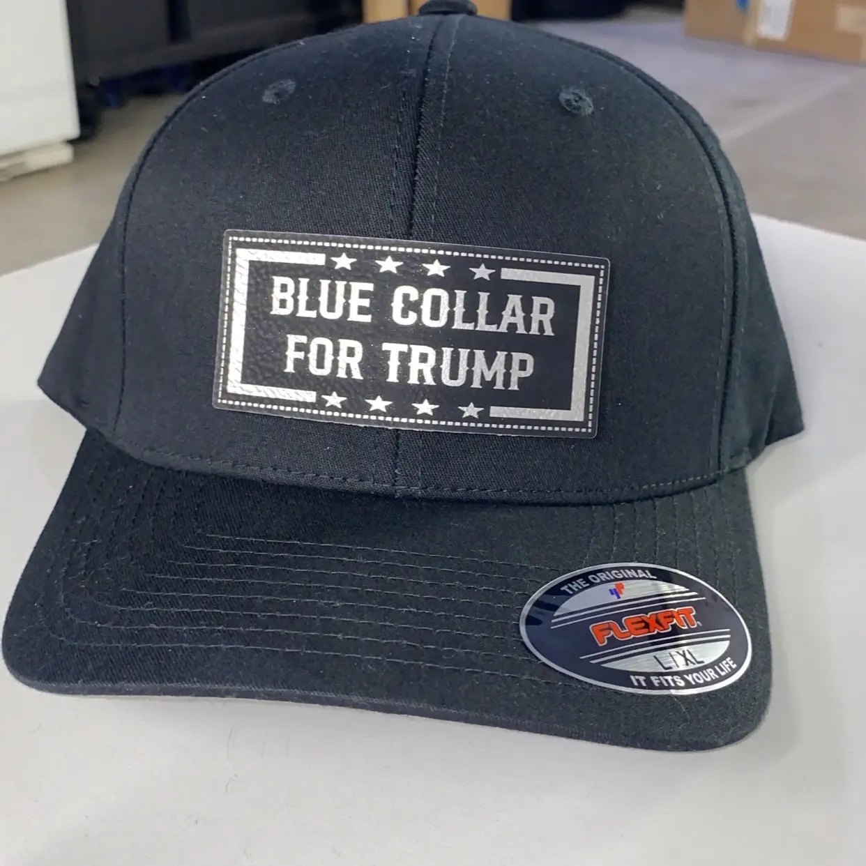 Black flexfit lg/xl silver patch