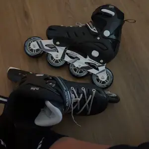 Nattork Youth & Young Adult Adjustable Inline Skates, 4 Size Expandable 84-90MM Large PU Wheels, Breathable Vent Shell, Casual Fitness Blades for Teens & Young Adults, Indoor Outdoor Sport