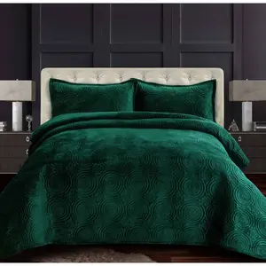 3pc Queen Capri Medallion Velvet Oversized Solid Quilt Set Emerald Green - Tribeca Living