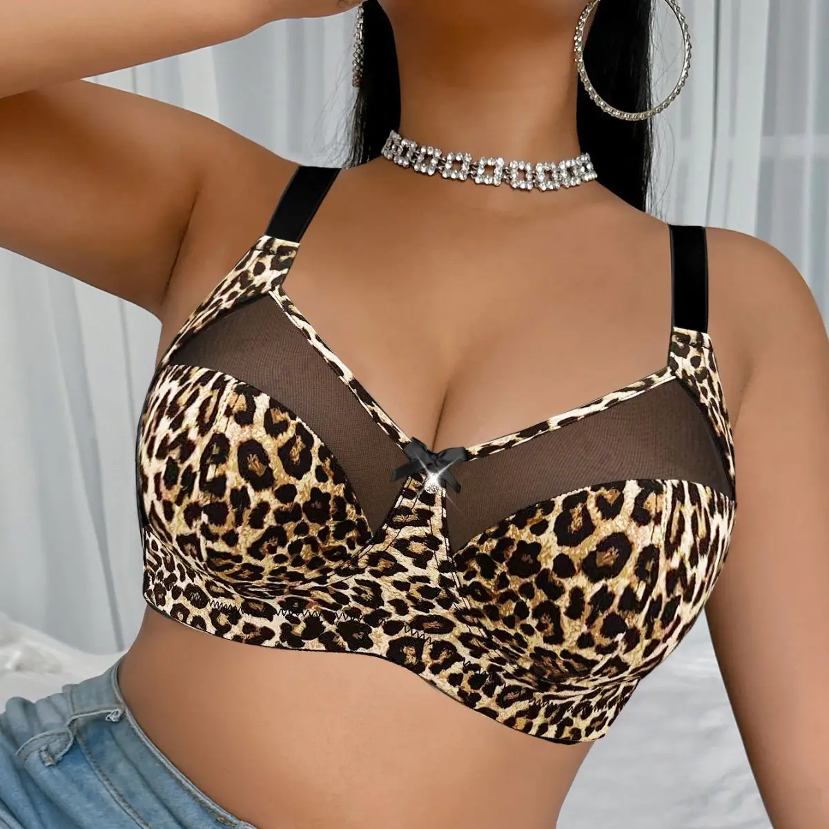 2026 new leopard print bra for curvy plus-size women, European sexy style, wire-free and padded-free breathable lingerie; provides firm lift and push-up support, suitable for dates, nightclubs, and everyday casual wear, single pack.