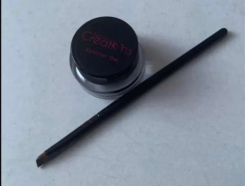 BEAUTY CREATIONS GEL EYELINER LONG LASTING WATER PROOF Black