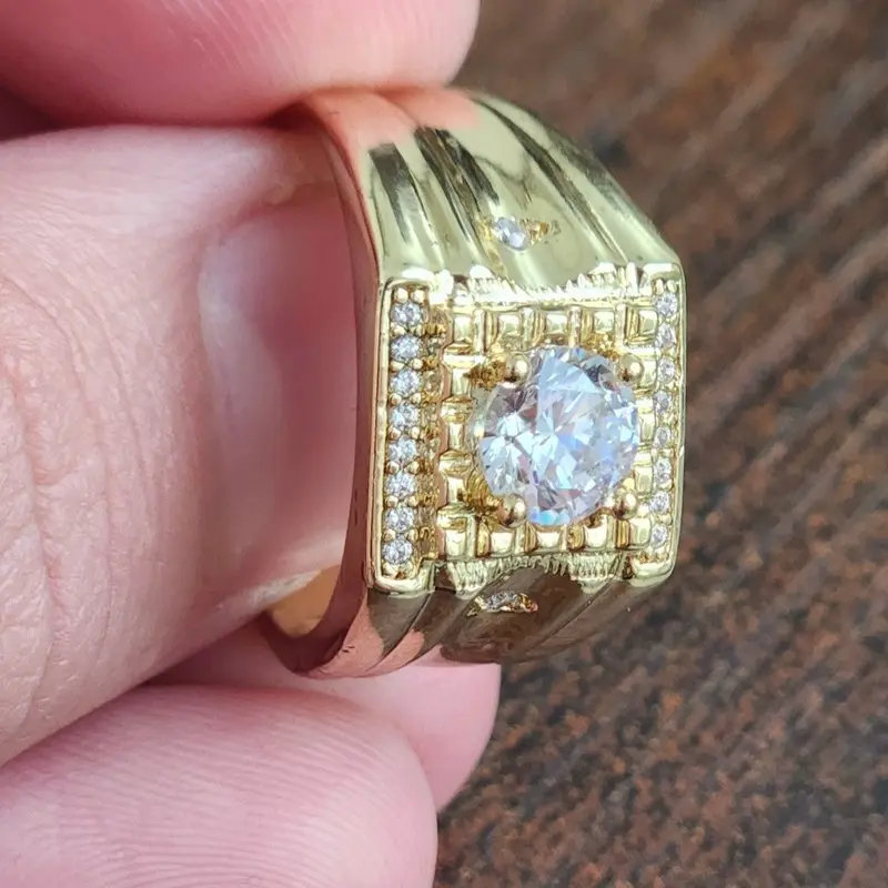 ViOrO 14K Gold Plated Ring - Zircon-Embedded, Stylish Men's Daily Accessory