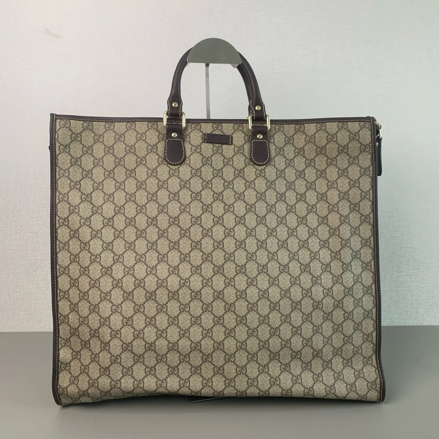 Pre-owned GUCCI Brown GG Monogram Tote Bag, 98% New
