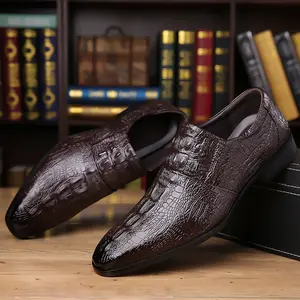 New crocodile pattern British style business suit with square toe men's casual shoes Brogueshoes Footwear