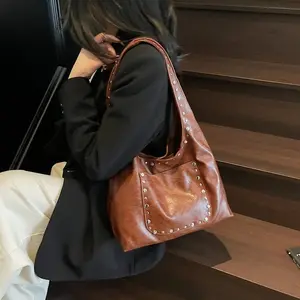 Fashion Retro Rivet Shoulder Bag, Chic Street Trendy Ladies Underarm Bag Hot Girl Daily Wear paloma wool Bag