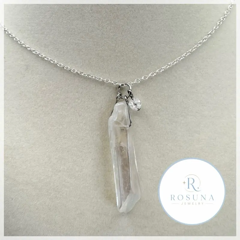 handmade natural stone quartz silver necklace