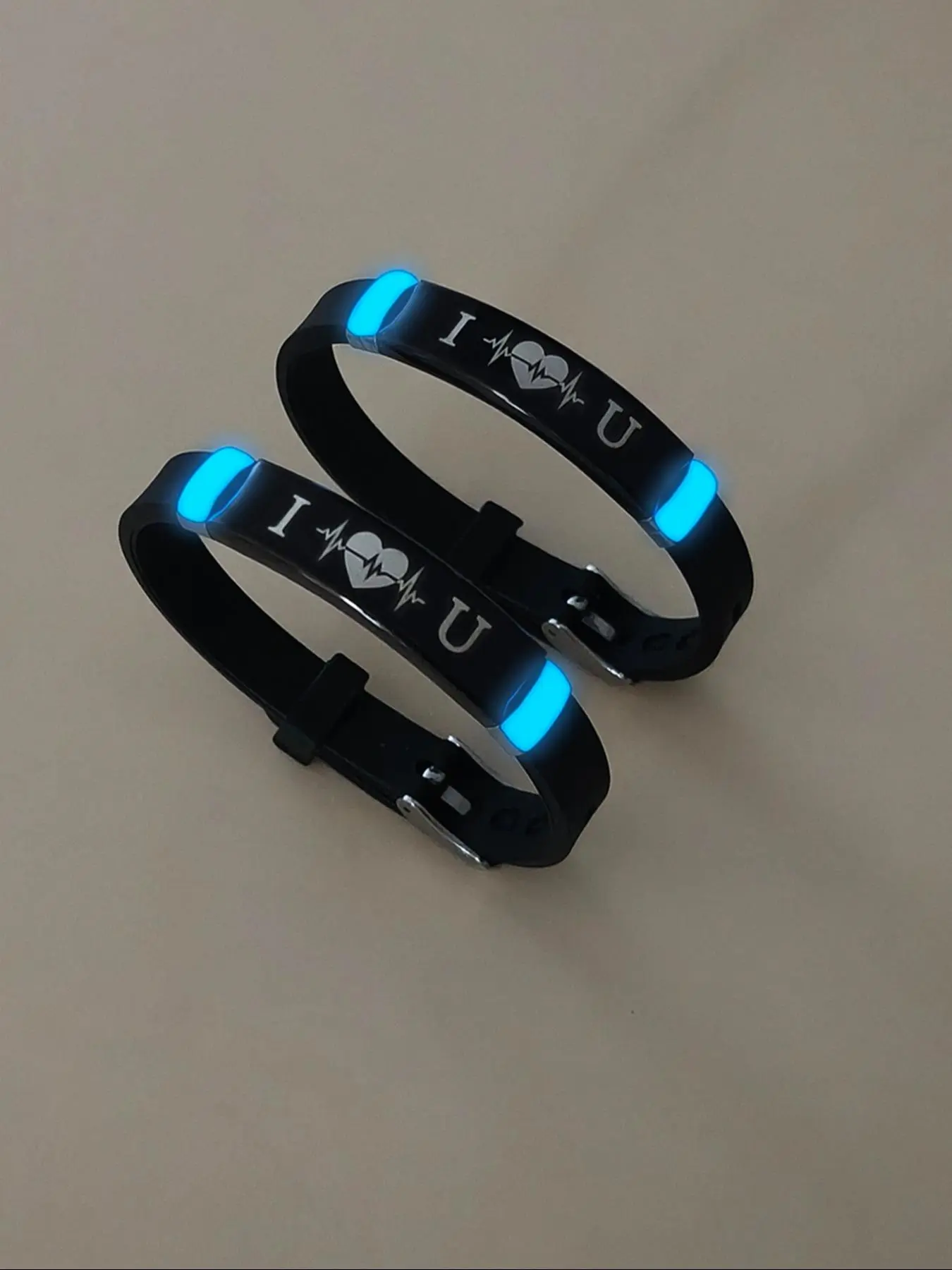 Heartbeat Pattern Couple Bracelet, Companion Bracelet, Cute Luminous Bracelet for Women & Men, Fashion Jewelry for Party, Daily Clothing Decor, Jewelry for Gift, Couple Bracelet Set, Heart Cuff Bracelet, Couples Bracelets