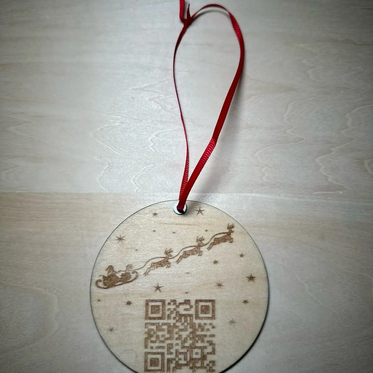 Santa Tracker Hanging Ornament for Christmas Tree Decoration