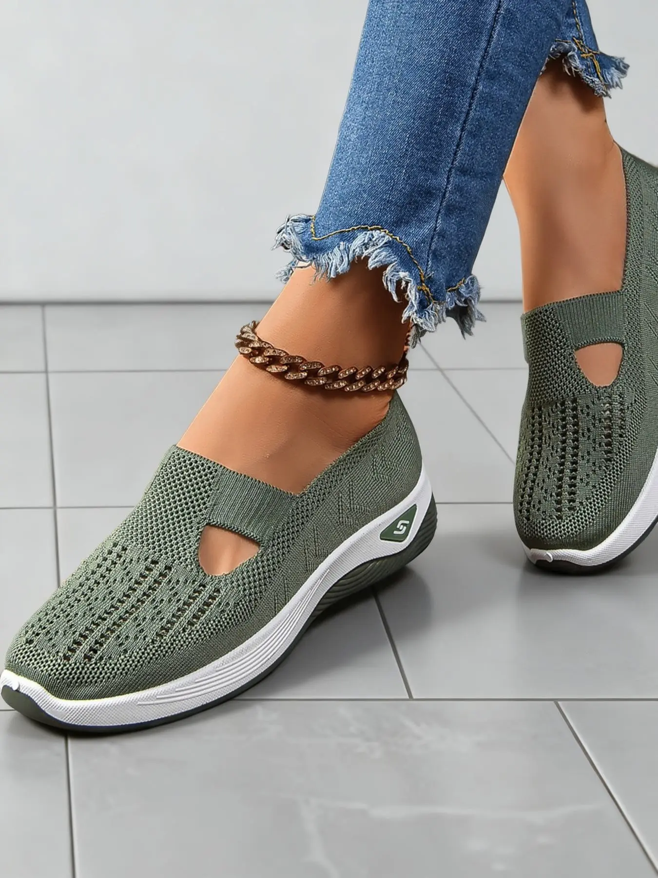 Women's Fashion Comfortable Breathable Sports Shoes, Soft Lightweight Slip-On Walking Shoes, Low Top Knit Casual Shoes Footwear, Athletic Slip On, Breathable Slip Ons