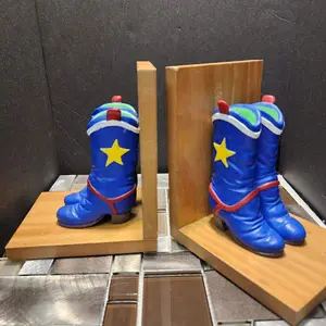 Vintage 1996 Wood Bookends W/Hand Painted Ceramic Cowboy Boots Texas 6" High