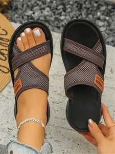 Women's Plus Size New Hollow Open-Toe Slip-On Sandals for Outdoor Wear, Fashionable, Simple, Comfortable, Daily Lightweight Casual Fashion Sandals