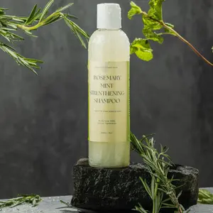 Rosemary and mint strengthening shampoo