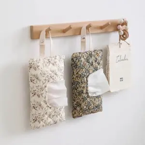 Hanging Floral Wet Wipe Bag, Full Print Texture, Lightweight Portable Napkin and Diaper Storage, Suitable for Strollers Travel Daily Use, Travel Diaper Tote