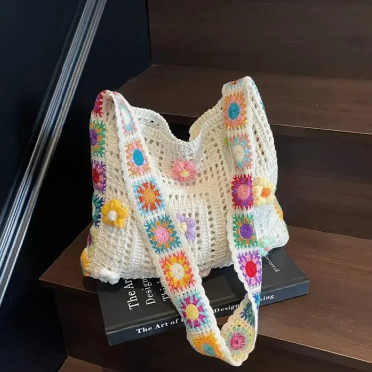 Women' s Boho Crochet Bag, CottagecoreFloral Hollow Out Tote Bag, Handmade Knit FringeShoulder Bag, Retro Woven Hobo Bag, Large Capacity forSummer Beach Daily Casual Wear
