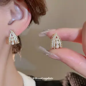 Silver Needle Pearl Zircon Lace Stud Earrings DDES0890 French Light Luxury Style Fashion Earrings High-End Versatile Ear Accessories