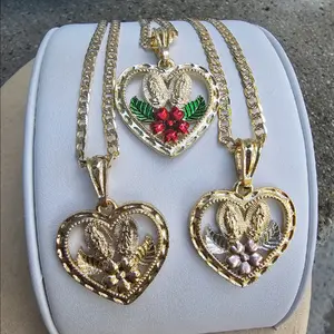Virgen de Guadalupe corazon con rosas necklace