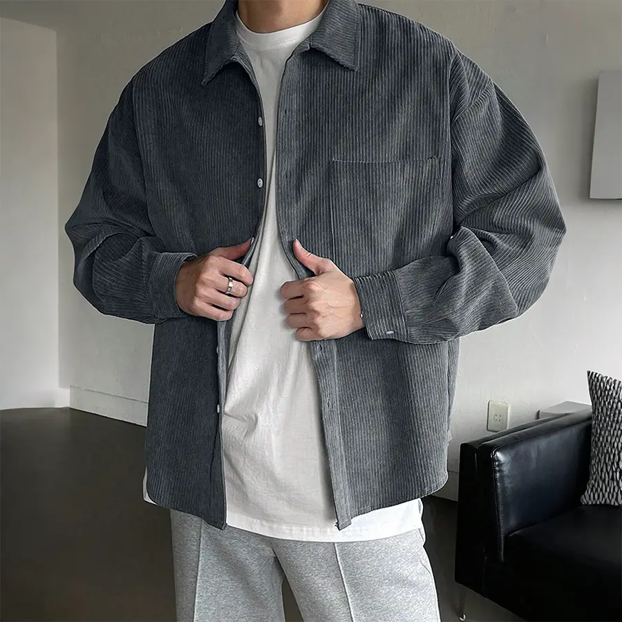 One piece men's autumn and winter corduroy shirt jacket men's autumn and winter casual loose and versatile wrinkle resistant long sleeved top jacket