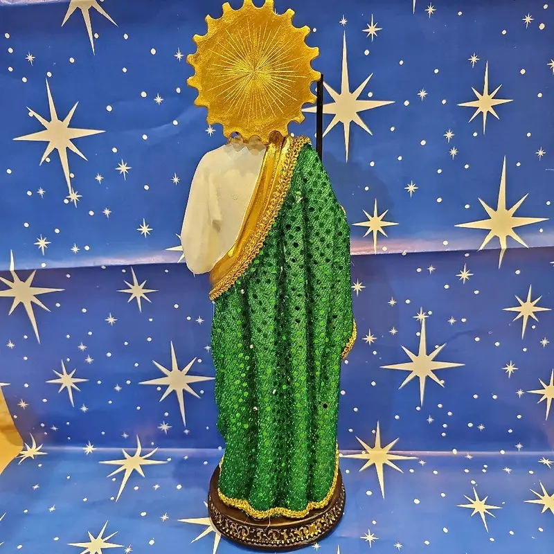 San Judas Tadeo Statue with Golden Halo and Green Robe for Religious Decorations Durable Material Detailed Design Ideal for Churches Chapels and Personal Spaces