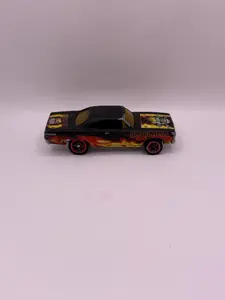Hot Wheels 70 Roadrunner Diecast