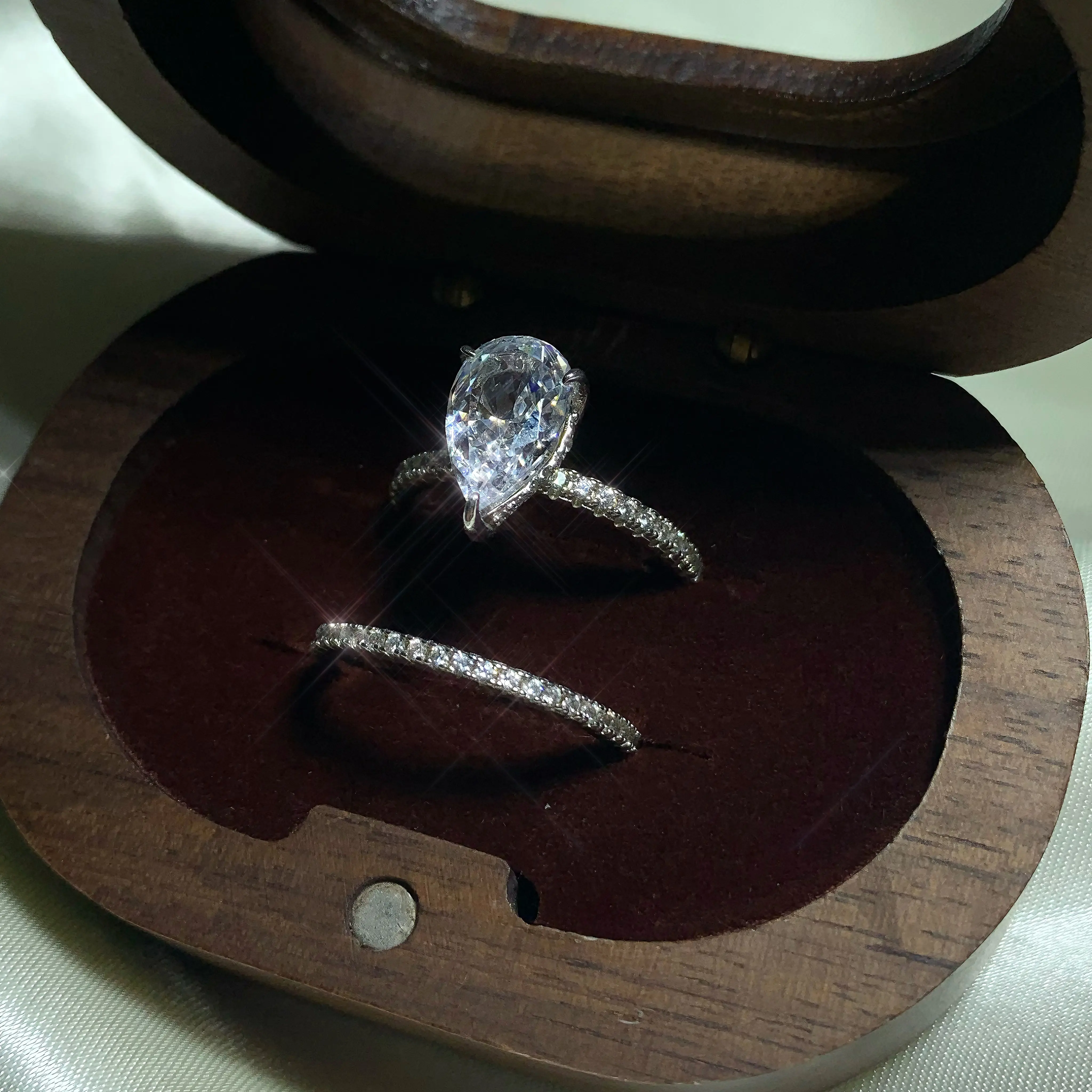 White golden+silver band