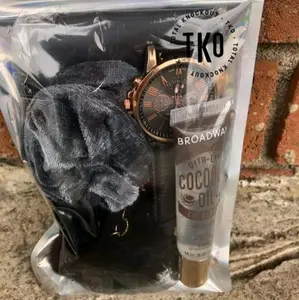 Black Knockout All-in-One Gift Set – Gloss, Accessories & Self-Care | Affordable Beauty Bundle Lipgloss