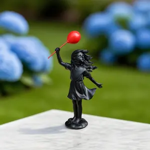 Resin Girl Holding Balloon Statue, Elegant Outdoor Decor, Garden Decoration, Valentine's Day, New Year, Festival Party Decor