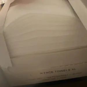 Disposable Face Towel, 50pcs/box Portable Multipurpose Wet and Dry Towel, Soft Face Towel for Home, Bathroom and Outdoor Travel, Absorbent Breathable Towel