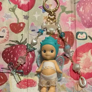 Pudding sweets series keychain Sonny