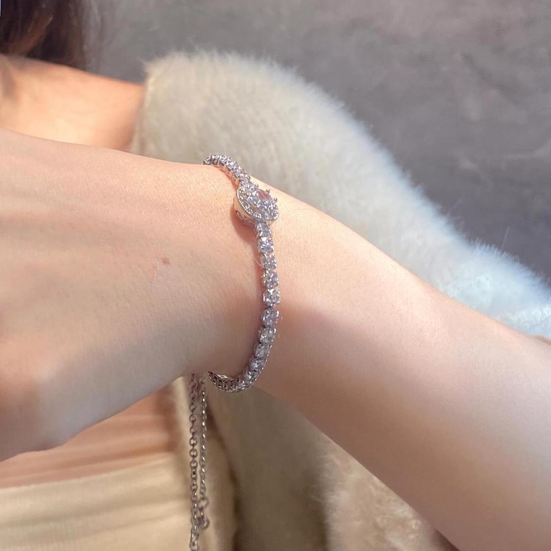 Fashionable Moissane  Silver Bracelet Jewelry Girlfriend paraiba tourmaline rough 10 karat diamond ring Christmas gift 10 karat diamond ring sterling silver ak