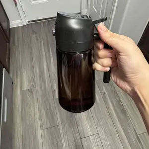 2 Count Light Blockage Dark Oil Sprayer for Cooking, 2 in 1 Olive Oil Dispenser Bottle for Kitchen, Green Glass Oil Bottle, Food-Grade Oil Mister for Air Fryer