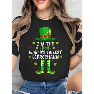 Women's St. Patrick's Day Parade Shirt – Comfortable Short Sleeve Tee with Shamrock Print