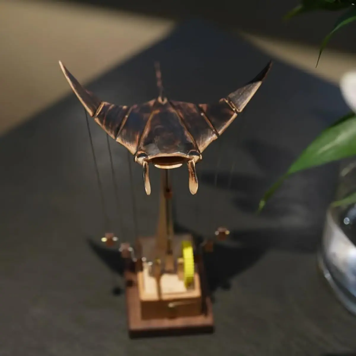 This hand-carved wooden Manta Ray is pure relaxing vibes! Elegant, calming, looks great on office desk or work desk and a perfect Christmas gift for Ocean Lovers and collectors. 🪼🐚, ✨ Use code BB15