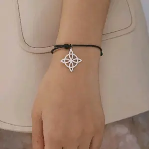 Nudo de bruja bracelet black