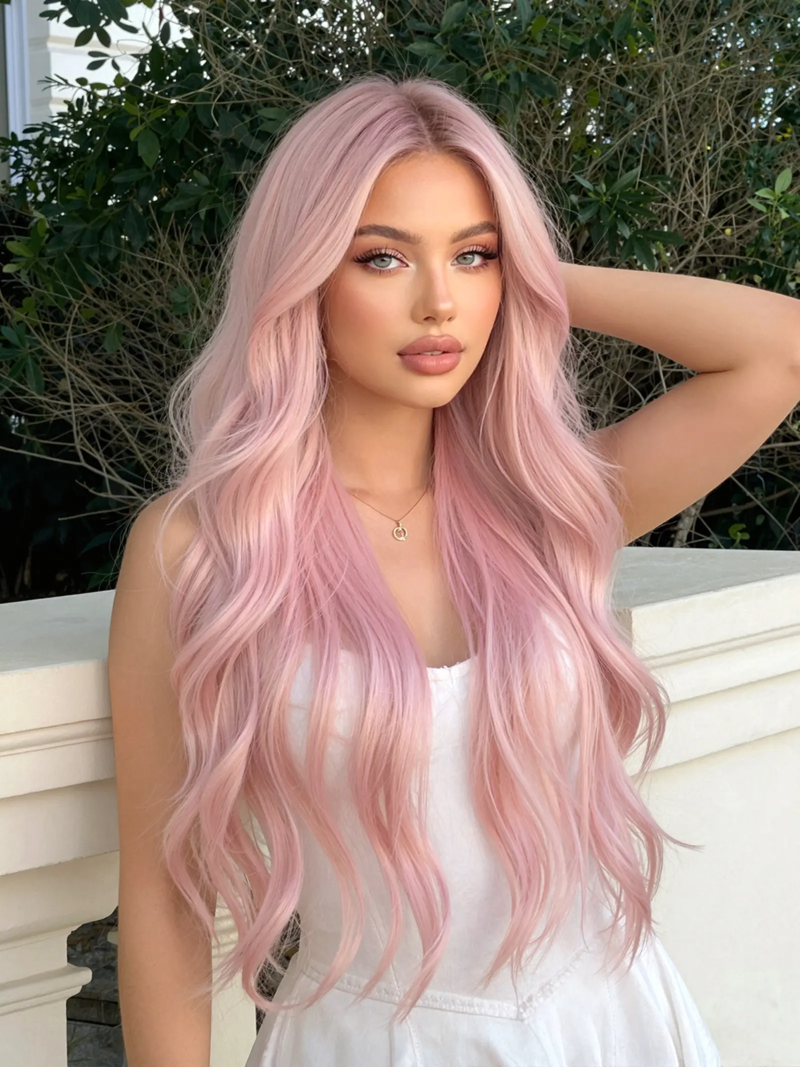 24 Inch Ombre Pink Wig - Heat-Friendly Synthetic Fiber  for Daily & Cosplay Synthetic Material Wigs Synthetic Curly Wigs