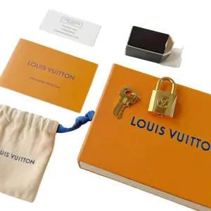 Pre-owned Louis Vuitton Metal Bag Accessories 600 Series Lock and Key