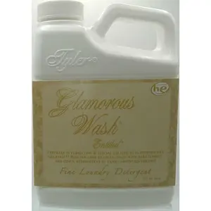 Tyler Candle Company - Glamorous Wash - Entitled - 454g / 16oz