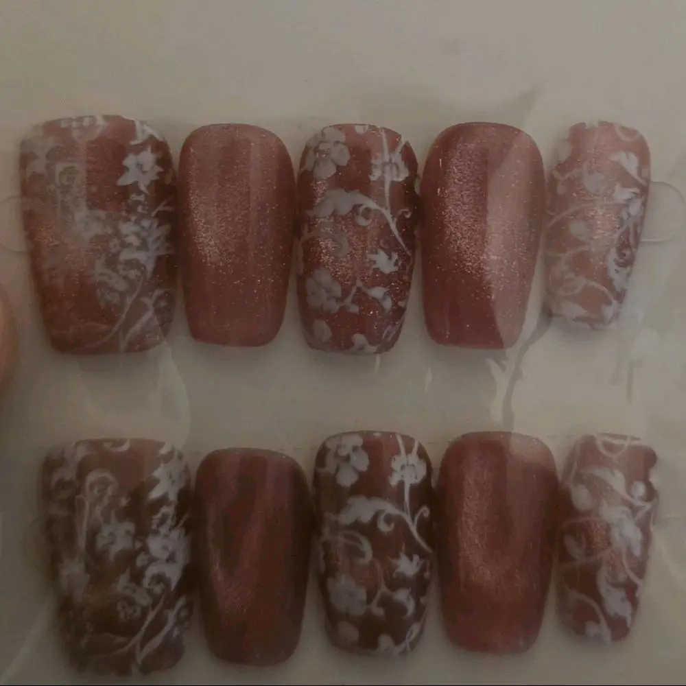 press on nails