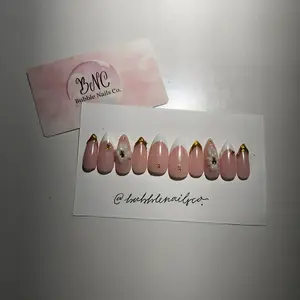 BubbleNailsCo Handmade Gold Flower Press-Ons with Floral and Polka Dot Designs reusable nail