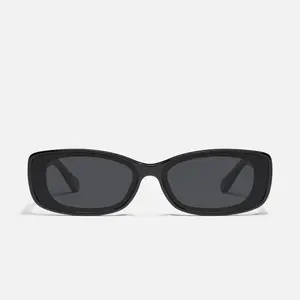 QUAY AUSTRALIA Vibe Check Sunglasses - Black Square Frame with Flush Lens Construction & Universal Nose Pads for Comfort