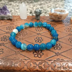 Blue Agete Crystal Bracelet - Elegant Jewelry for Women