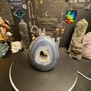 Blue bonded agate geode