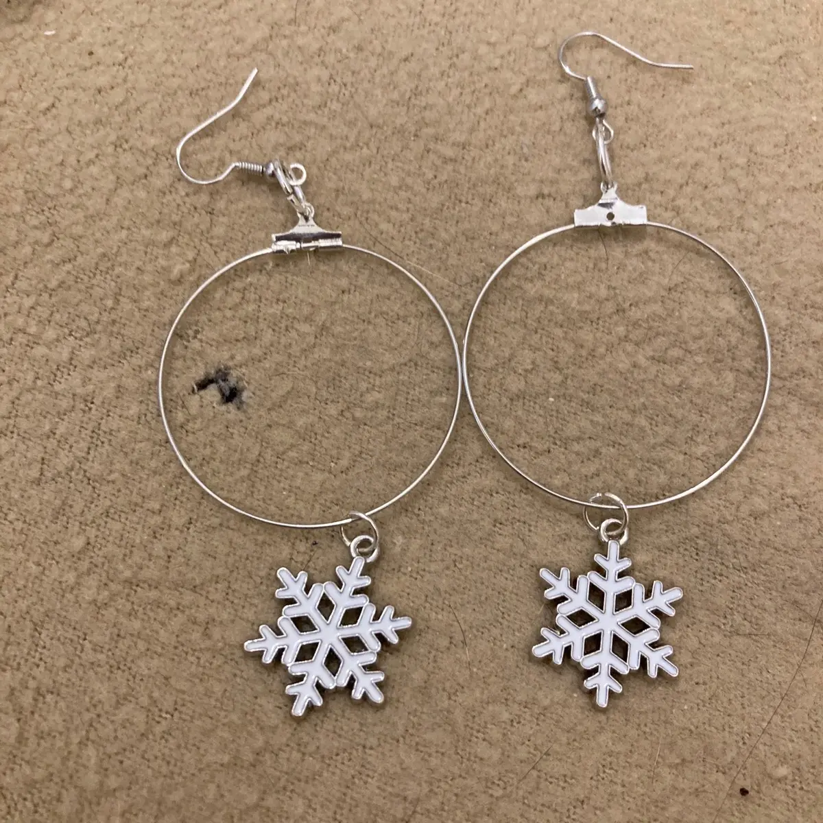 Snowflake charms hoops