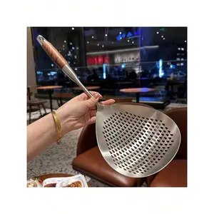 1 piece stainless steel high-temperature resistant filter - large skimmer: ideal for cooking, frying, baking in the kitchen, or for making various dishes in restaurants, outdoor barbecues, hot pot, etc Cooking utensils Valentine's Day heart-shaped kitchen