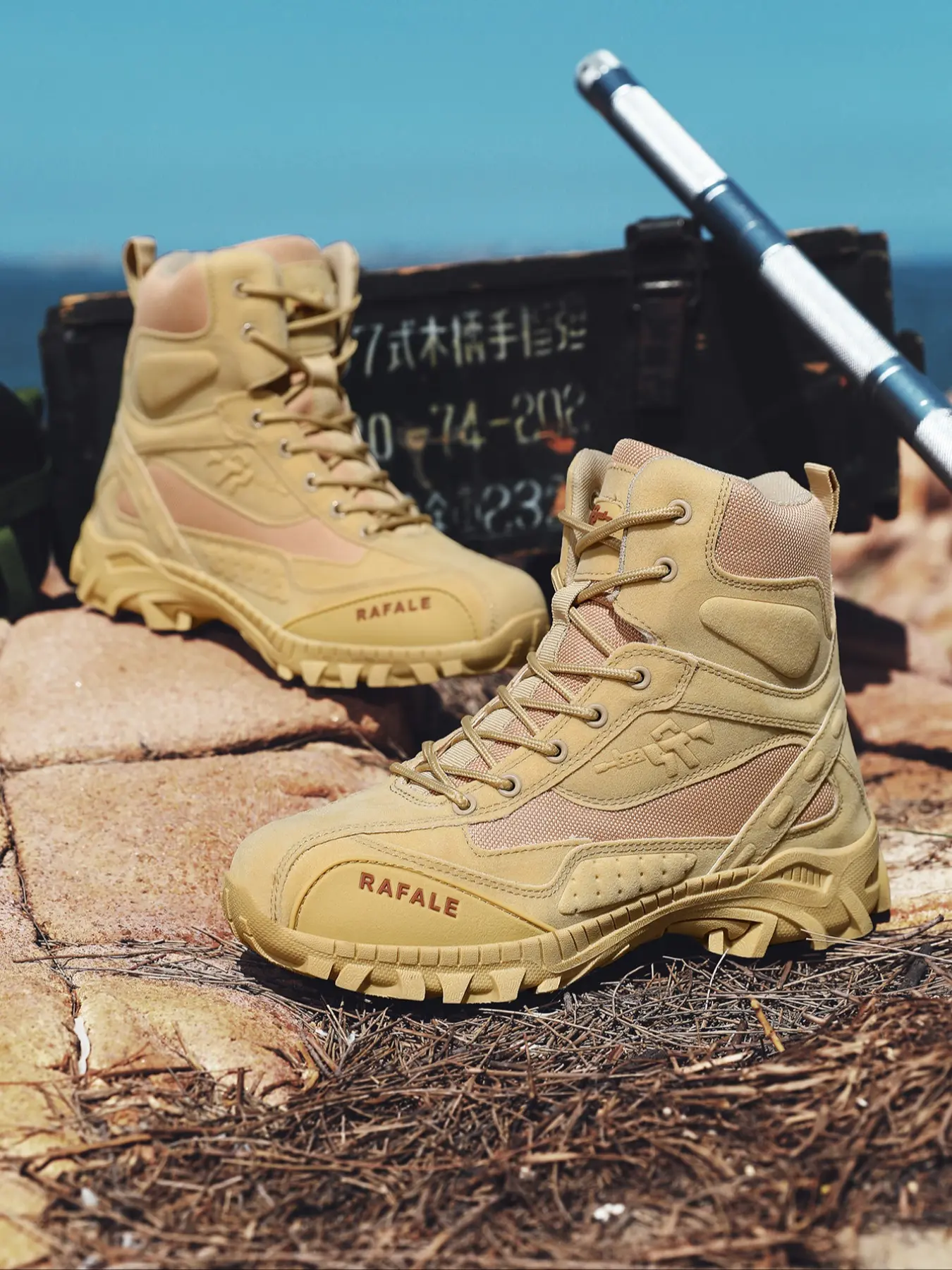 Men's Outdoor Combat Boots, High-Top Hiking Shoes, Anti-Slip Desert Camping Boots, Wear-Resistant Military Training Boots, Tactical Hiking Boot, Trekking Camping Shoes