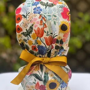 Sunflower scrub caps