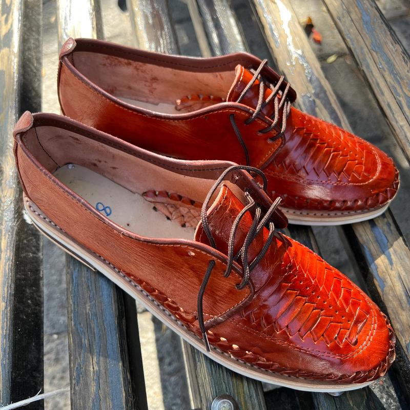 Lace up Mexican Huarache. Leather Solid Color Shoes. Men’s Mexican Traditional Shoes. Fathers Day