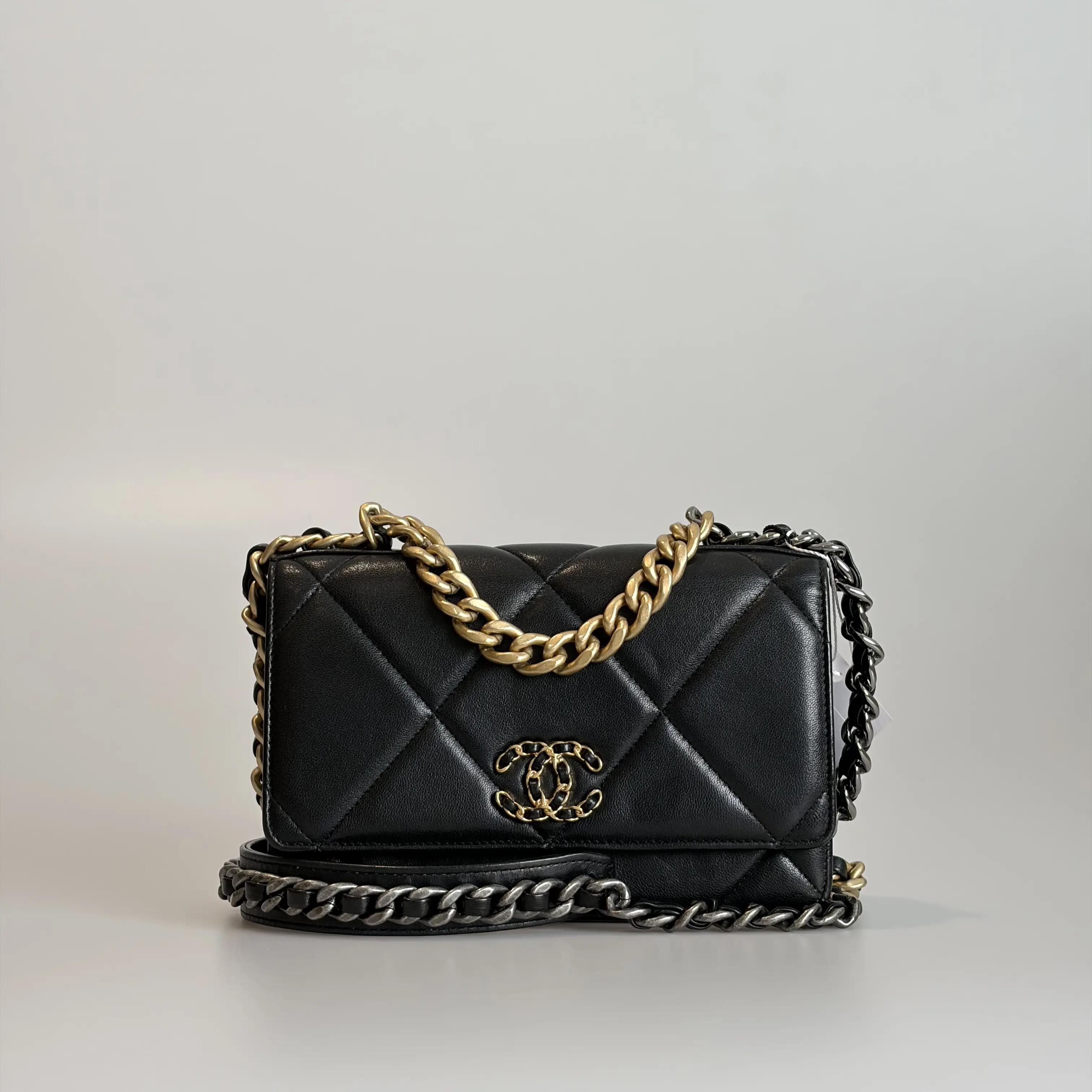 Pre-owned CHANEL Lambskin Crossbody Bag Pre‑Owned 19 Bag WOC Black Quilted Gold‑Tone Hardware Mixed Gold & Silver Tone Chain 44007478 Sold As Is / Final Sale